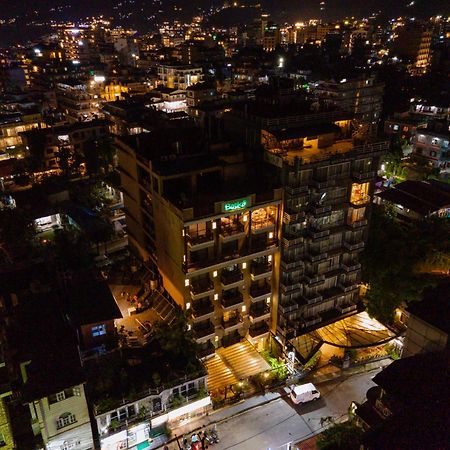 Pokhara Batika Hotel Ngoại thất bức ảnh