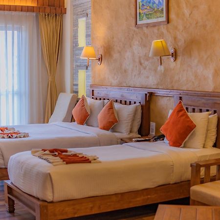 Pokhara Batika Hotel Ngoại thất bức ảnh