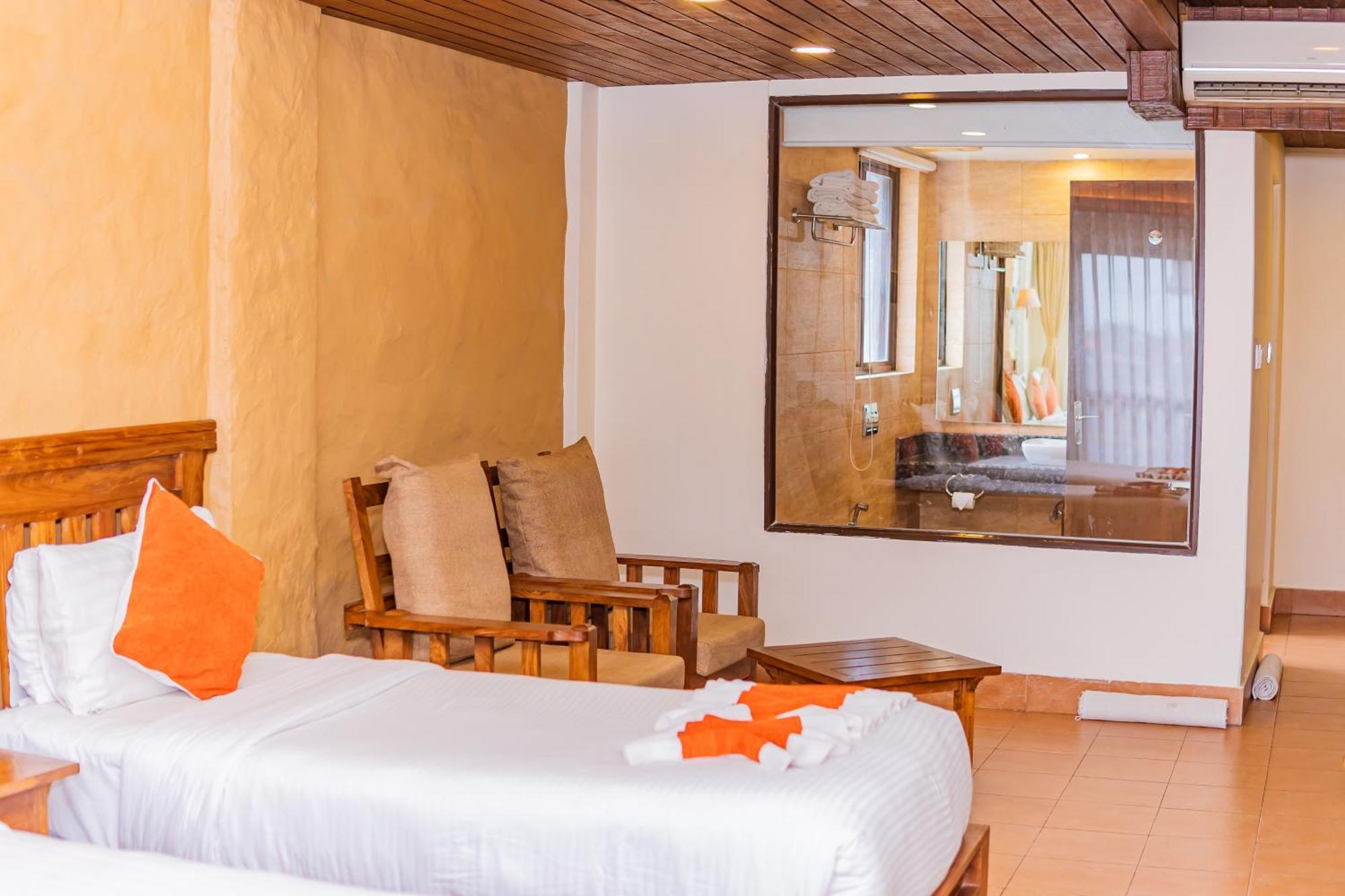 Pokhara Batika Hotel Ngoại thất bức ảnh