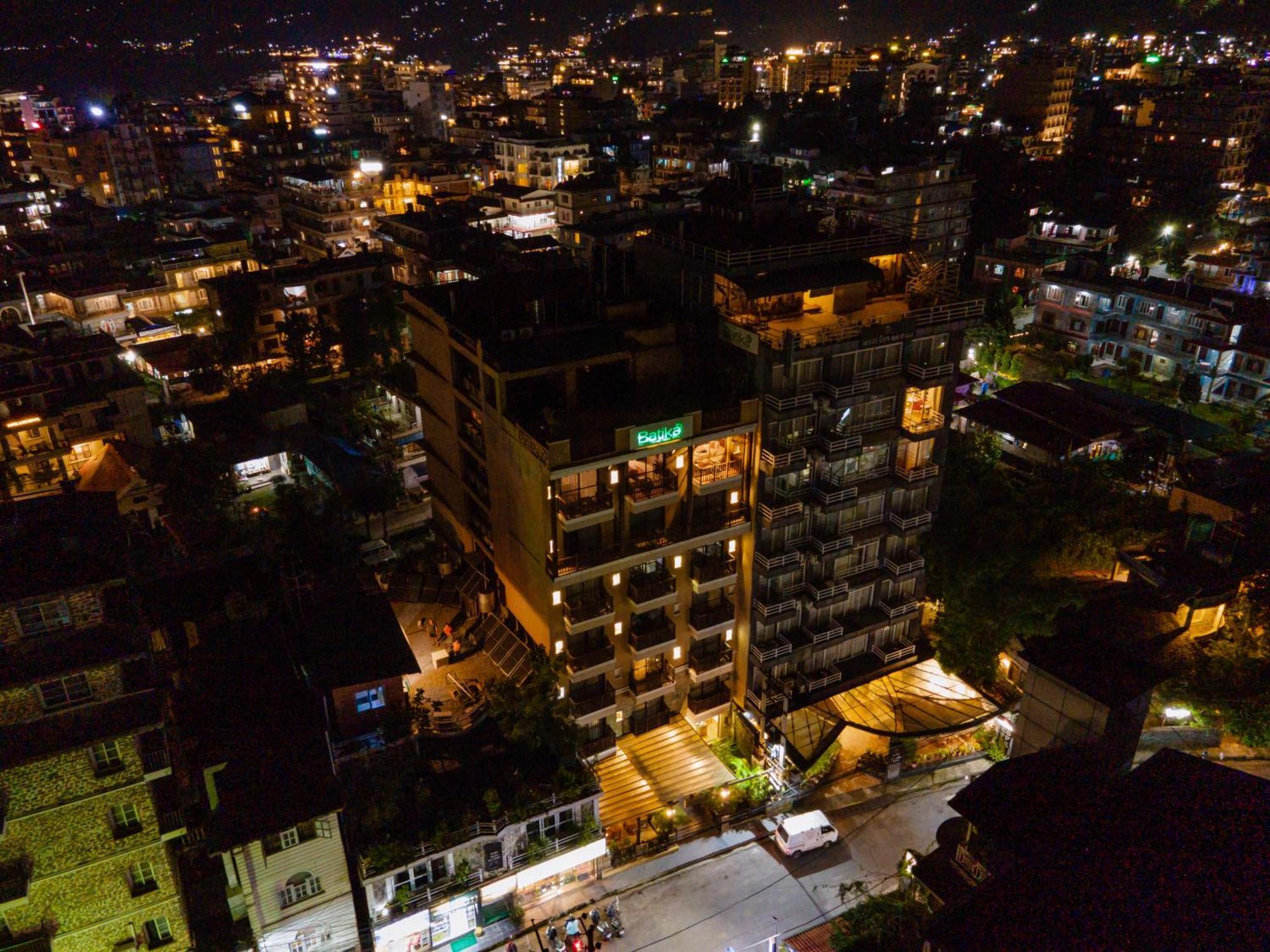 Pokhara Batika Hotel Ngoại thất bức ảnh