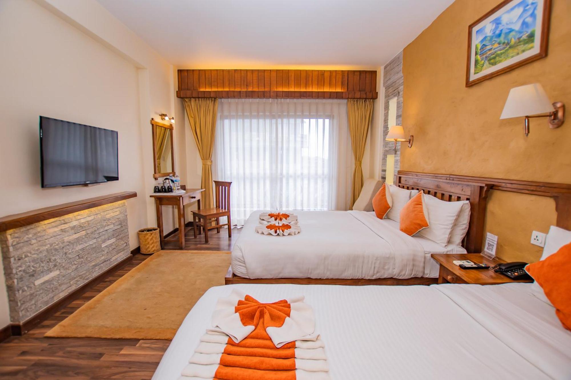 Pokhara Batika Hotel Ngoại thất bức ảnh
