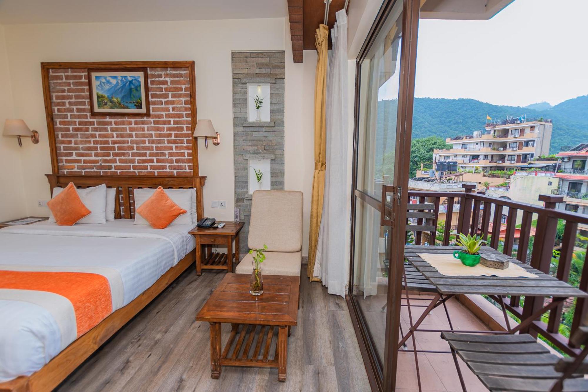 Pokhara Batika Hotel Ngoại thất bức ảnh